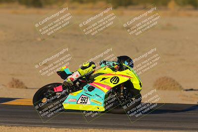 media/Nov-19-2023-CVMA (Sun) [[1f3d1b7ccb]]/Race 18 Supersport Middleweight/